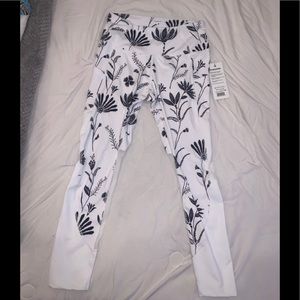 Floral workout leggings (Layer 8)